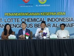 PT Lotte Chemical Indonesia dan Ketua Umum PB Al-Khairiyah tandatangani Nota Kesepahaman Sinergi Industri dan Masyarakat