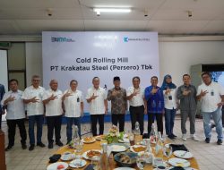 Kunjungi Krakatau Steel, Zulkifli Hasan: Lindungi Industri Baja di Indonesia