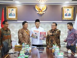 Pengurus SMSI Pusat Dipimpin Ketum Firdaus  Gelar Audiensi dengan Mensos Saifullah Yusuf