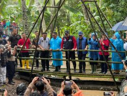 Kemensos dan Kemendes RI Lihat Sungai Kehidupan Dalam Kunjungan ke Taman Firdaus