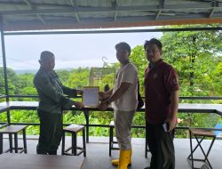 Yayasan At-Taqwa Al Khairiyah Serahkan Burung Elang Jawa untuk Konservasi Alam