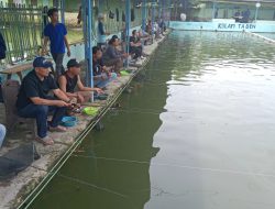 Abah Hamid Mancing Bersama Pensiunan Karyawan Pabrik Ciwandan di Kolam Taben