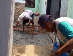 Terang dan Tertib: Pokmas Ramanuju Benahi Musholla dan Penerangan Jalan untuk Warga