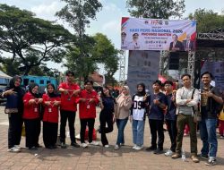 Mahasiswa Unsera Meriahkan Kick Off HPN 2026, Jalan Santai Bareng Kapolri di Alun-Alun Serang