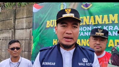 Penghijauan Kawasan Industri, Cilegon Tanam 1.500 Pohon Produktif
