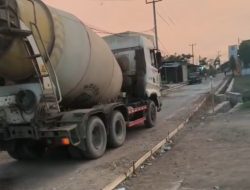 Jalan Purwakarta–Bojonegara Ditutup Mendadak, Warga Kelimpungan Cari Jalur Alternatif