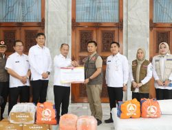BNPB Salurkan Bantuan Rp500 Juta ke Pemkab Serang, Wabup Najib: Penanganan Banjir Tahap Awal
