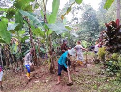 Warga Gempol Wetan Cilegon Bersihkan Lingkungan, Menyambut Ramadan dengan Gotong Royong
