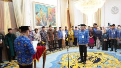 Robinsar Tancap Gas Benahi Birokrasi, Aziz Resmi Jadi Pj Sekda Cilegon