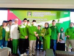 Resmi Terima SK DPP, Tohir Siap Nahkodai PPP Cilegon dan Pertahankan Lima Kursi DPRD pada Pemilu 2029