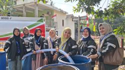 Mahasiswa KKM Kelompok 11 Institut Al-Khairiyah (INSTAL) Bergerak, Salurkan Air Bersih untuk Warga Terdampak Kekeringan di Suralaya