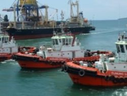 Ketika Solar Menentukan Arah Pelabuhan: Membaca Beban Operasional Tugboat PT PCM di Tengah Kenaikan Harga BBM Industri