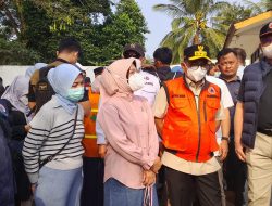 Anak Krakatau Masih Siaga, Warga Cilegon Diminta Pakai Masker dan Pelindung Mata