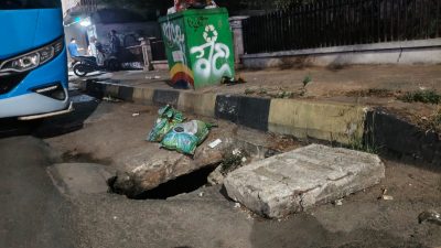 Ibrohim Aswadi Soroti Lubang Drainase di Jantung Cilegon: Jangan Tunggu Ada Korban!